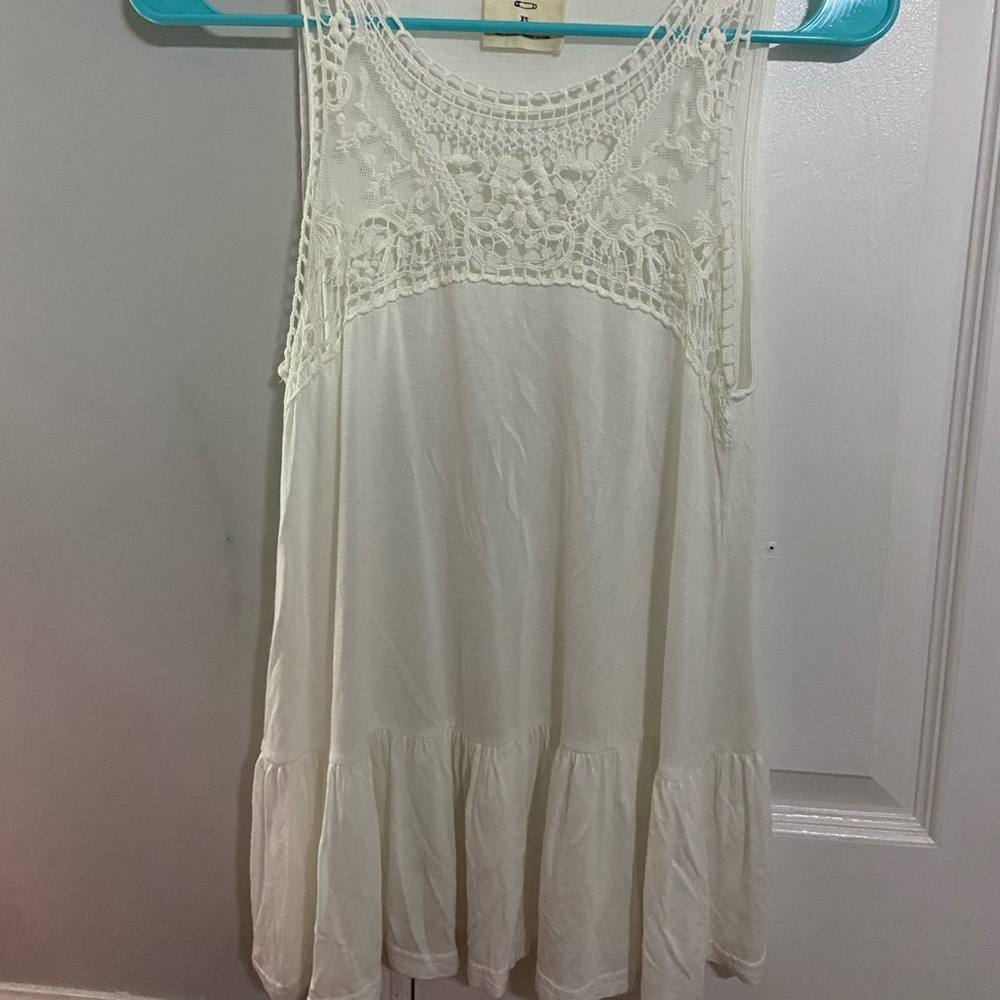 Pins and Needles white sleeveless blouse